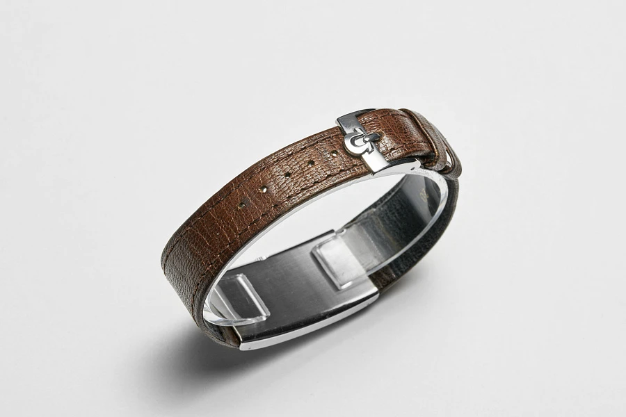Omega Art Deco