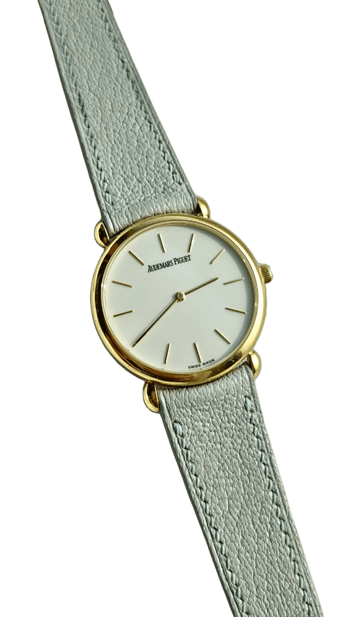 Classic in 18k Yellow Gold