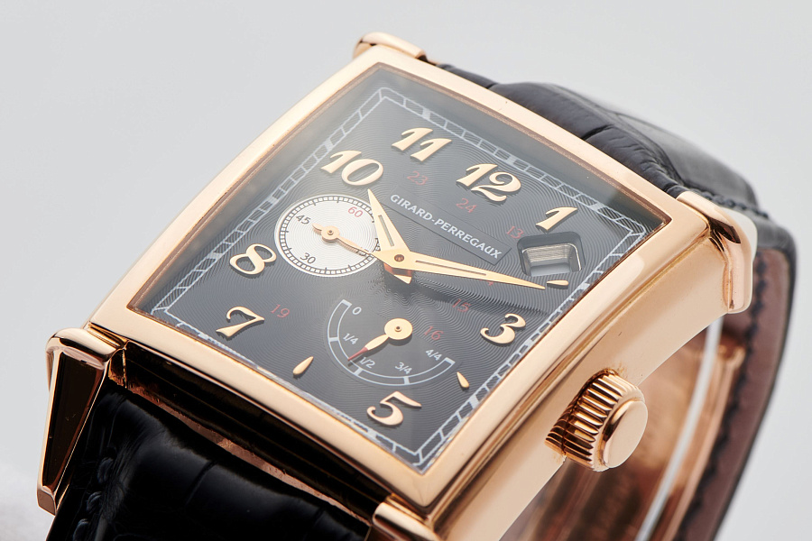 Square Dress Watch Ref. 2585 in 18k Rose Gold
