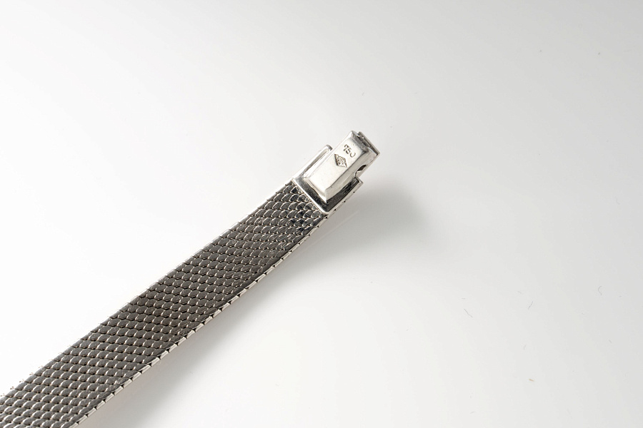Miniature Jewelry Watch in 18k White Gold