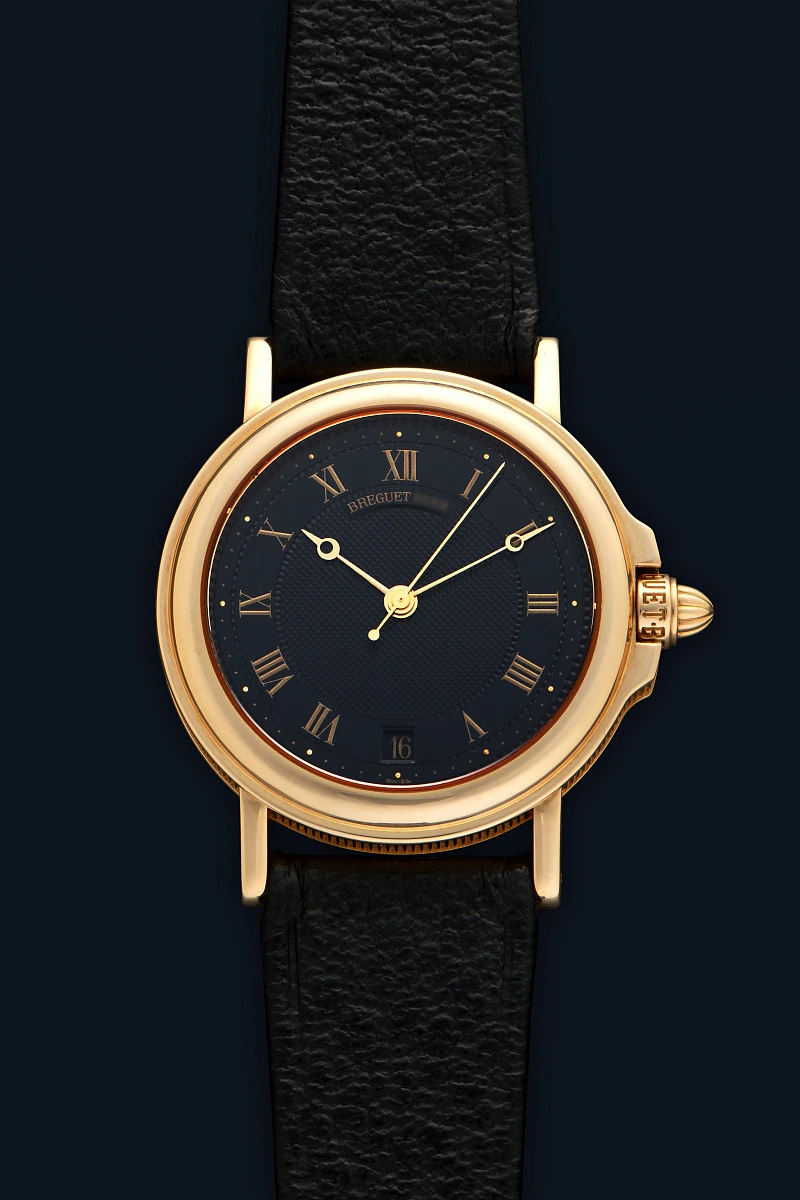 Marine Ref. 3400 in 18k Yellow Gold with Black Dial
