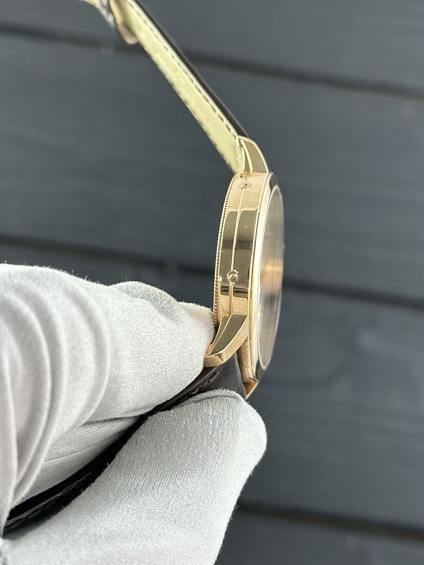 Traditionnelle Perpetual Calendar Openworked