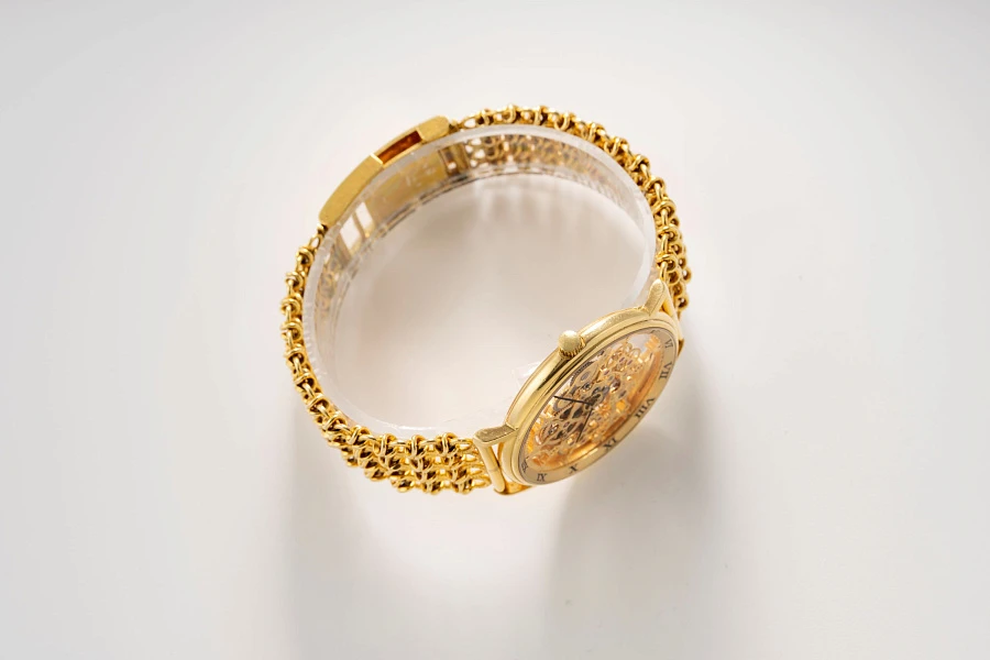Portofino Skeleton Ref. 2701 in 18k Yellow Gold