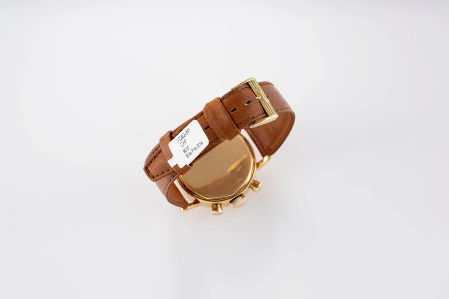 Vintage M90 Chronograph Ref. 9018 in 18k Yellow Gold