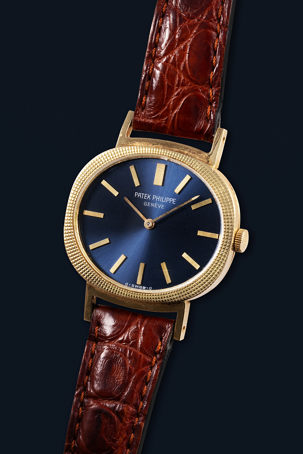 Ellipse Ref. 3581 in 18k Yellow Gold