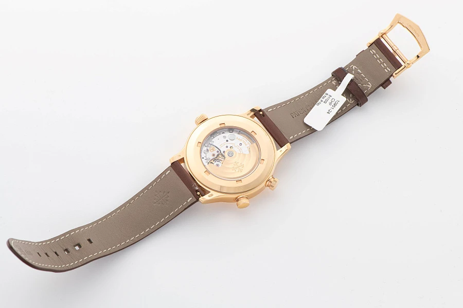 Pilot Travel Time Ref. 5524 in 18k Rose Gold