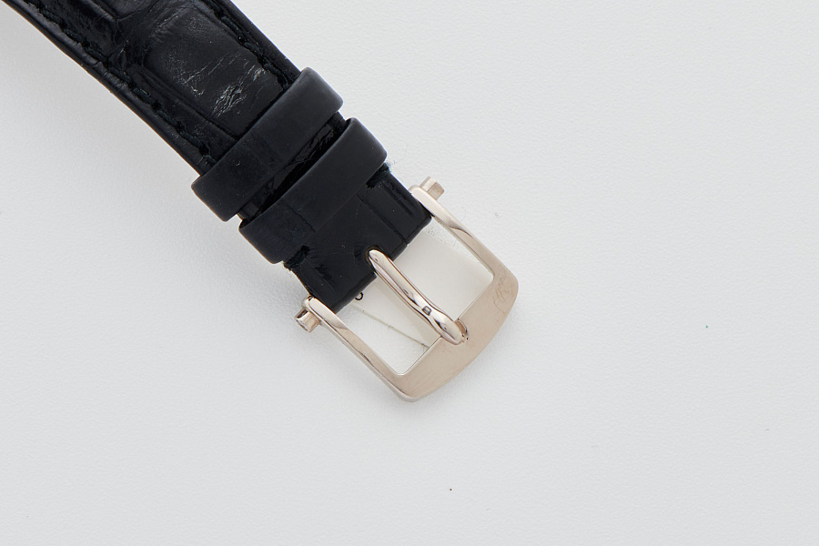 Classique in 18k White Gold