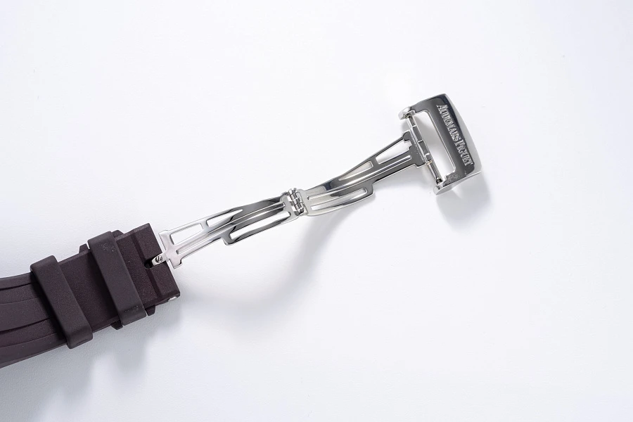 Offshore Chronograph Ref. 26048SK in Stainless Steel with Diamonds