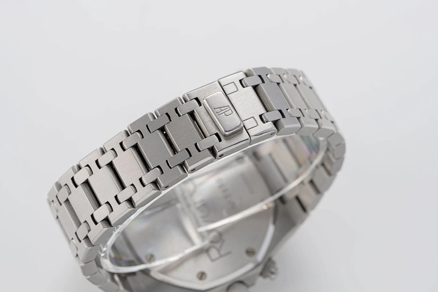 Royal Oak Chronograph Ref. 26300ST in Stainless Steel