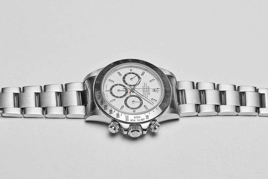 Rolex Daytona "Inverted 6"