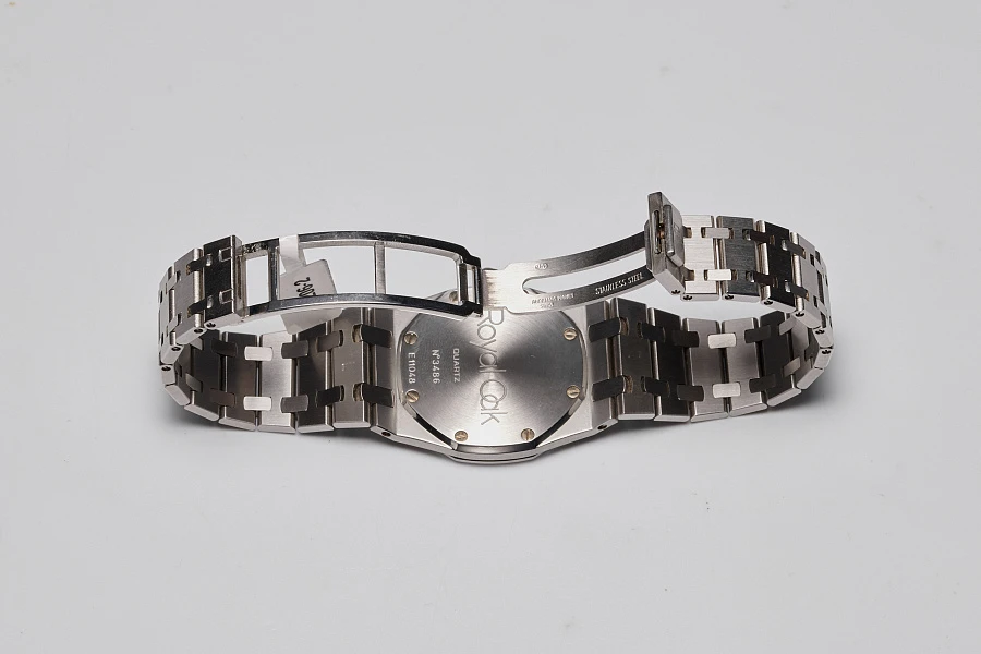 Royal Oak Yves Klein