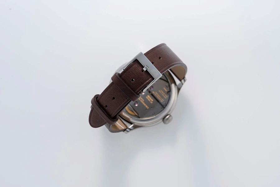 Classic Origin Ref. LCF036.T1.G1G in Titanium