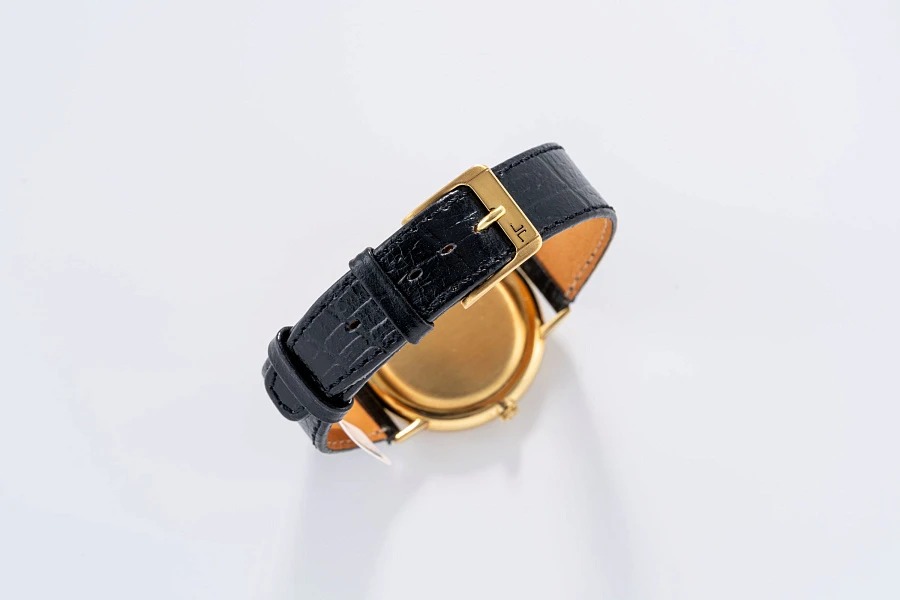 Ultra Thin Dress Watch Ref. 912421 in 18k Yellow Gold