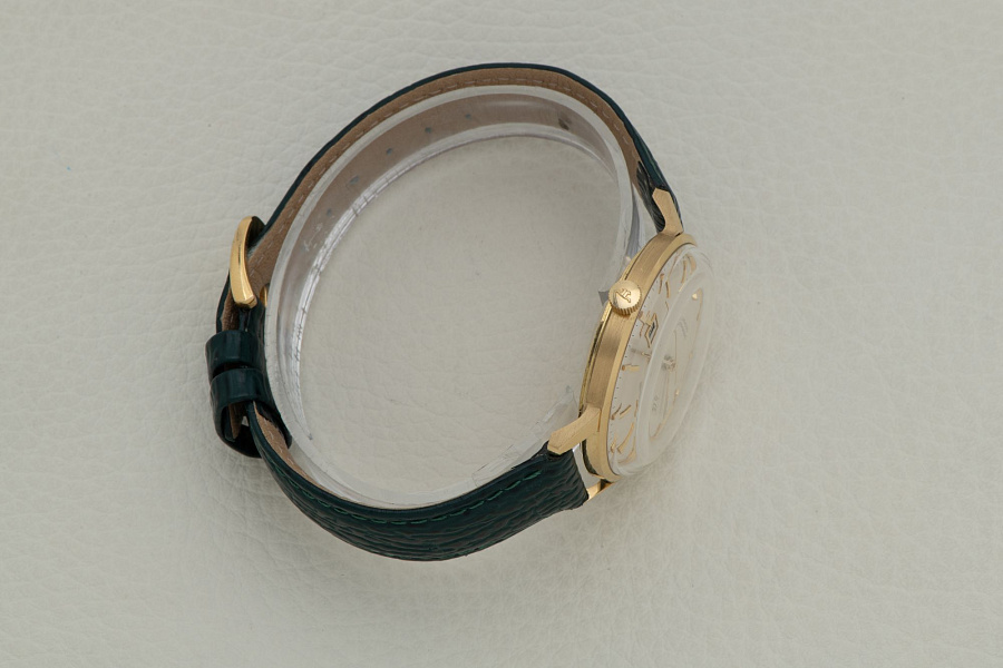 Geomatic Chronometre in 18K Yellow Gold