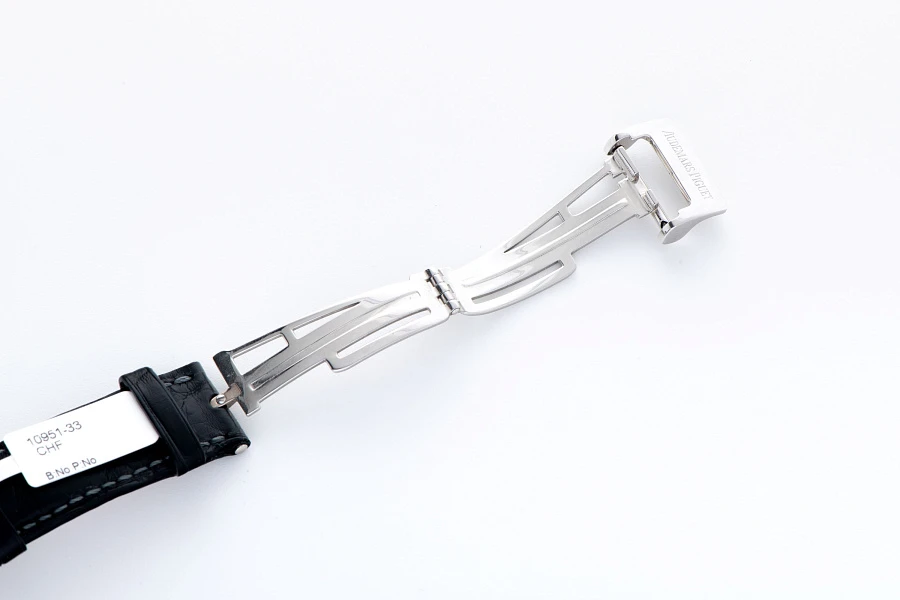 Jules Audemars Minute Repeater Perpetual Calendar in Platinum