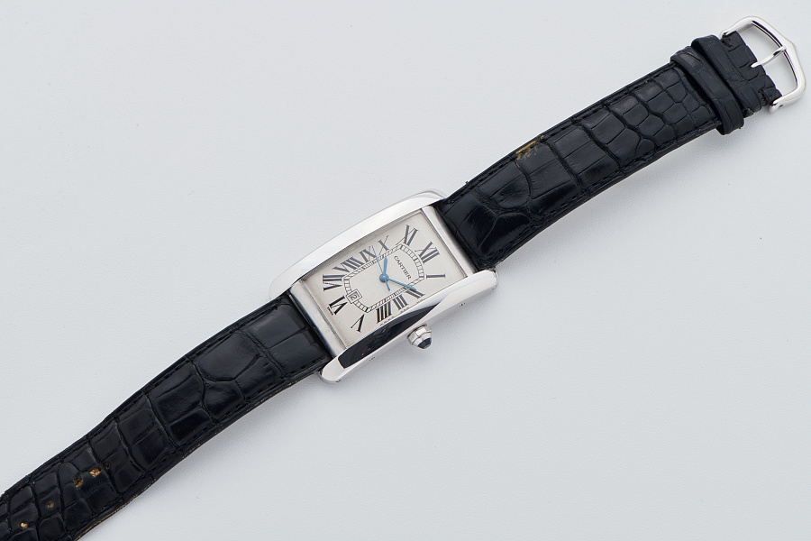 Tank Américaine Ref. 1741 in 18k White Gold