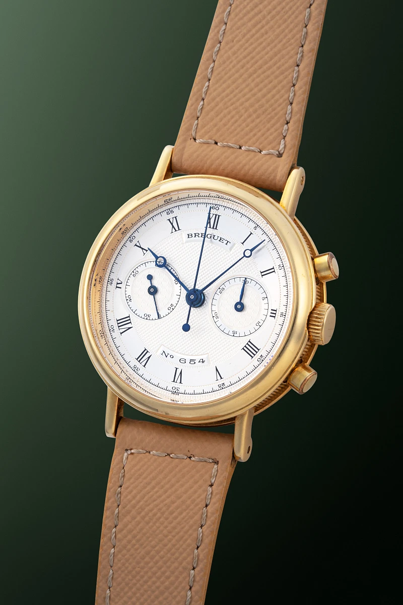 Classique Chronograph Ref. 3237 in 18k Yellow Gold