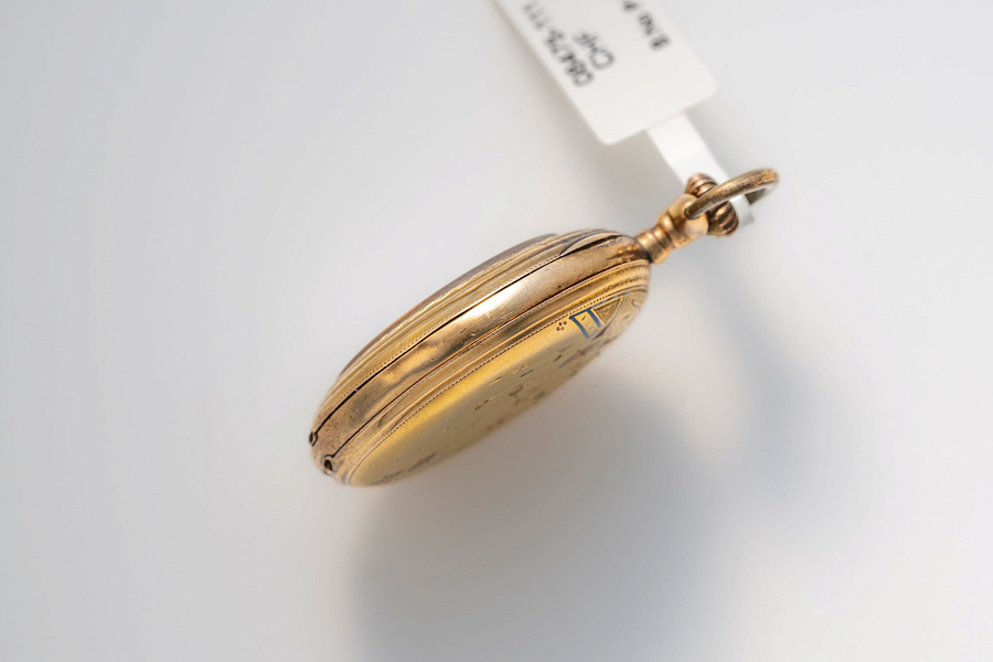 Small Pocket Watch in 14k Yellow Gold with Enamel Decoration