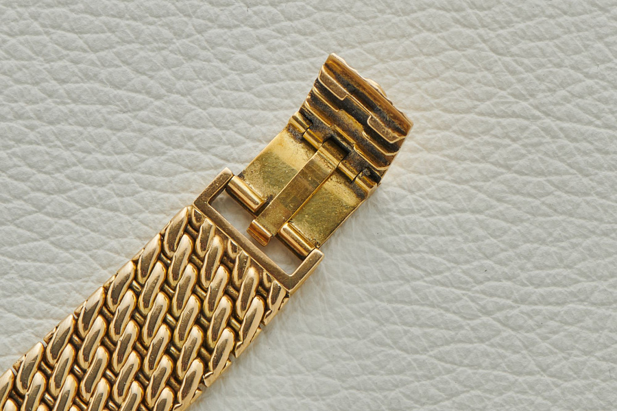 Golden Ellipse Hand-wound Ref. 3738