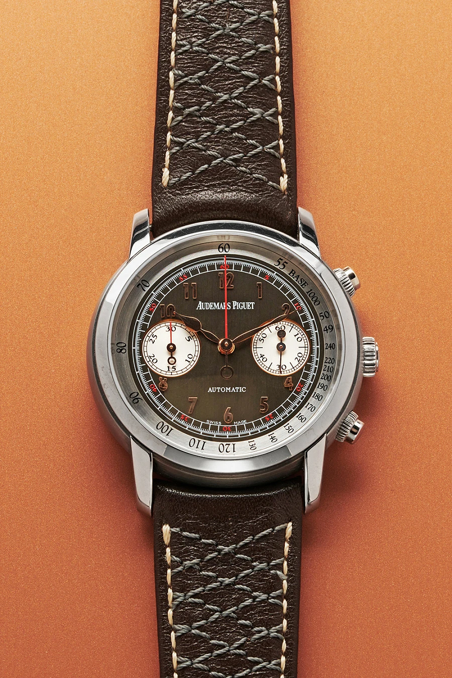 Gstaad / Classic Titan Chronograph