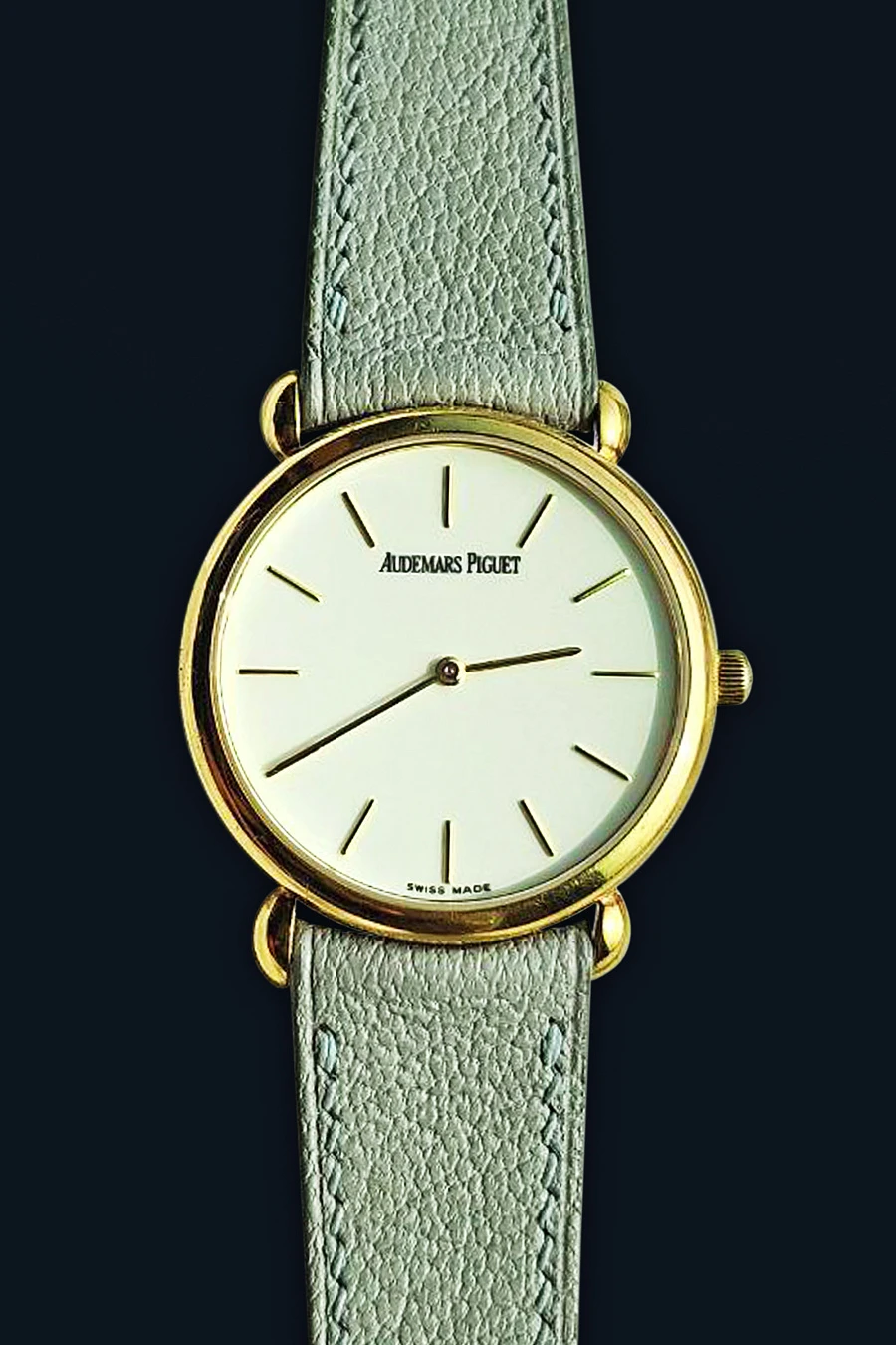 Classic in 18k Yellow Gold