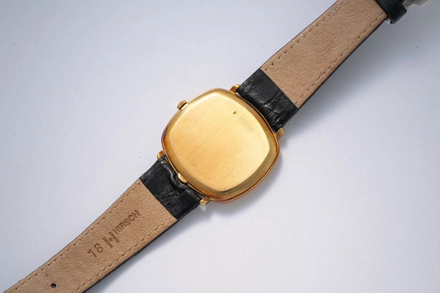 Blue Dial Automatic Dress Watch in 18k Yellow Gold