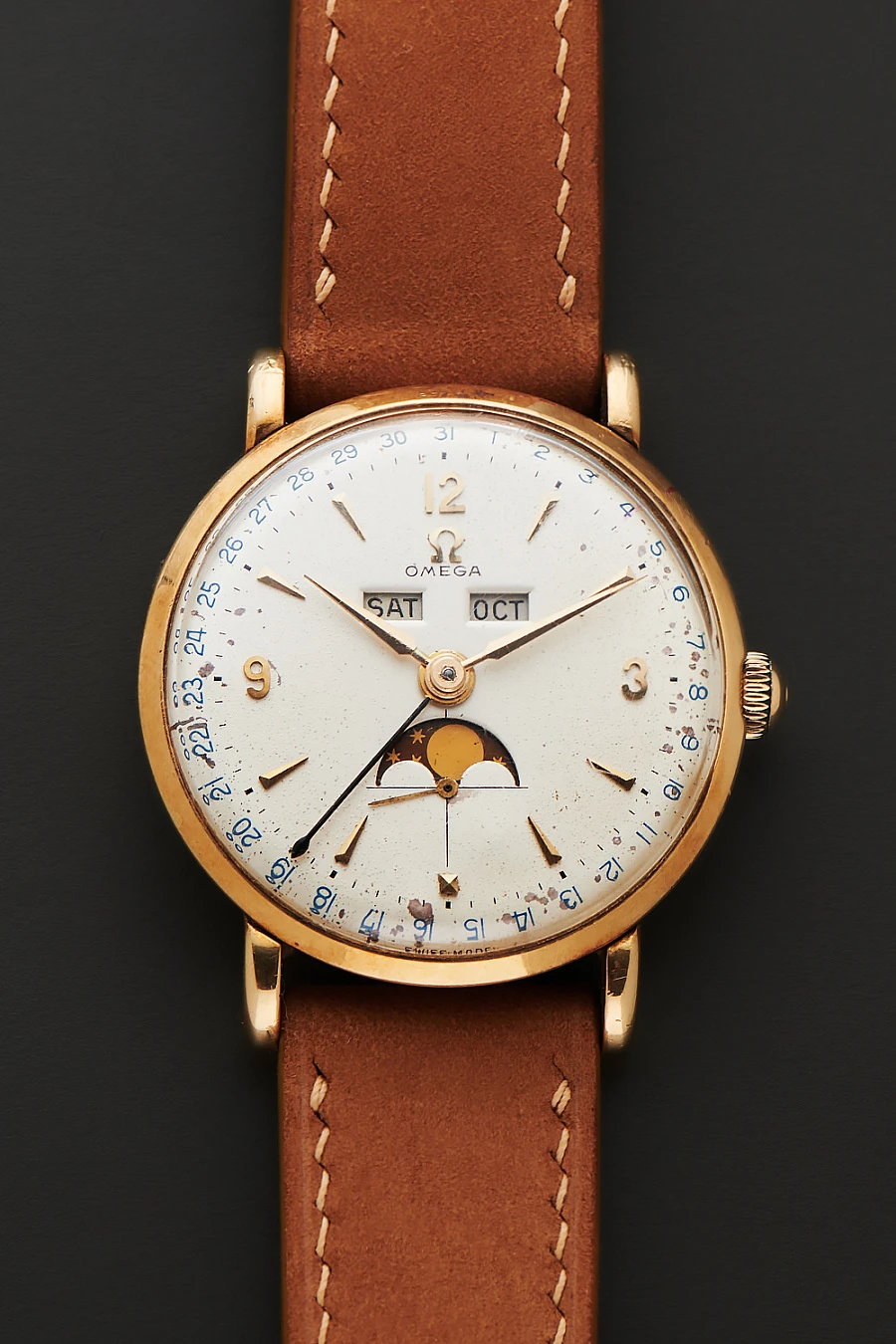 Cosmic Triple-date 18 Yellow-Gold