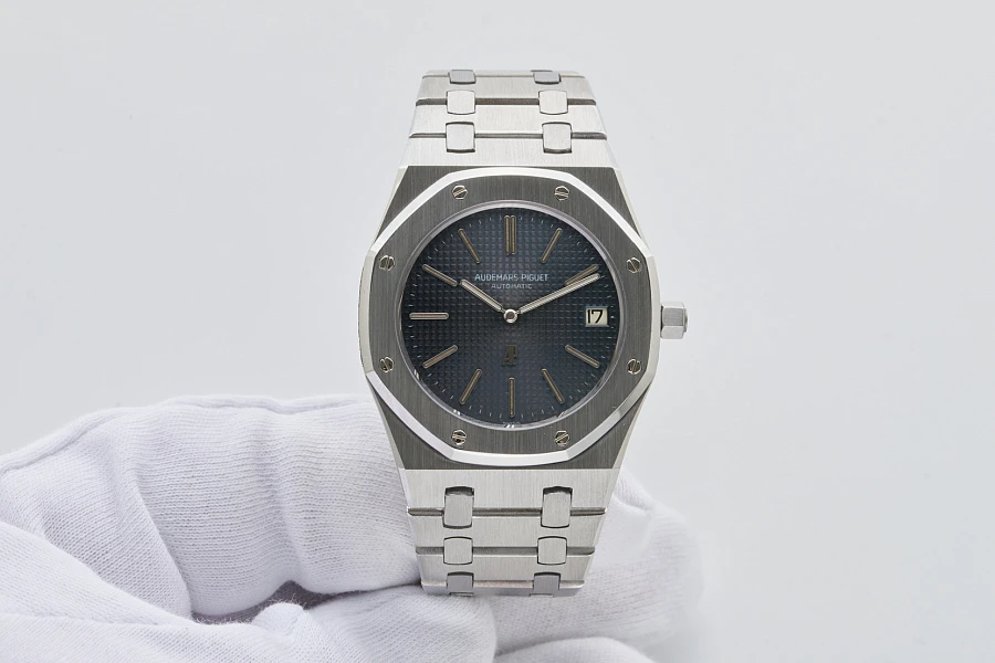 Royal Oak ‘Jumbo’ 5402ST A-series