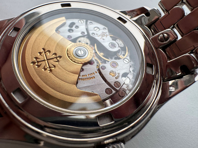 Annual Calendar Ref. 5146 in 18k White Gold