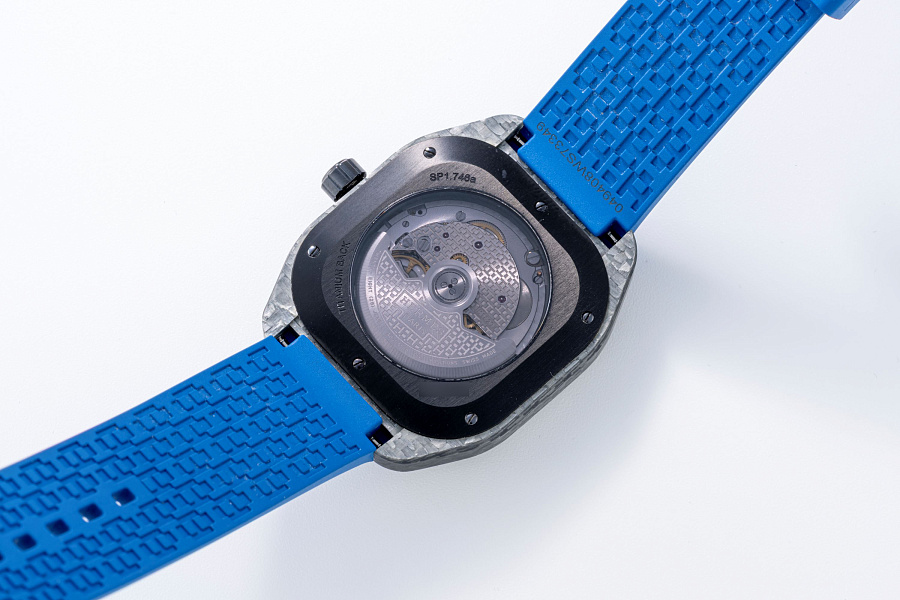 H08 Ref. SP1.746A in Forged Carbon