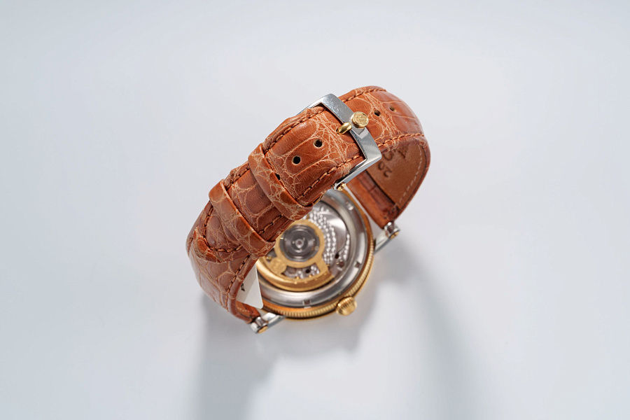 Kairos in Stainless Steel and 18k Yellow Gold