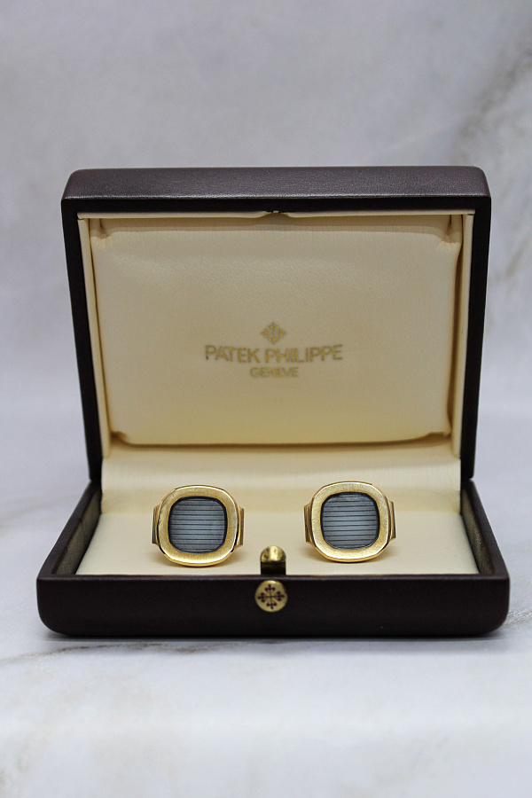 Nautilus Cufflinks in 18k Yellow Gold 31.29 g