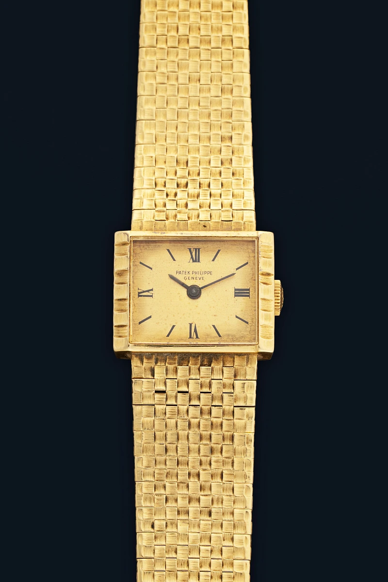Ladies Watch Ref. 3322 with Woven Bracelet in 18k Yellow Gold