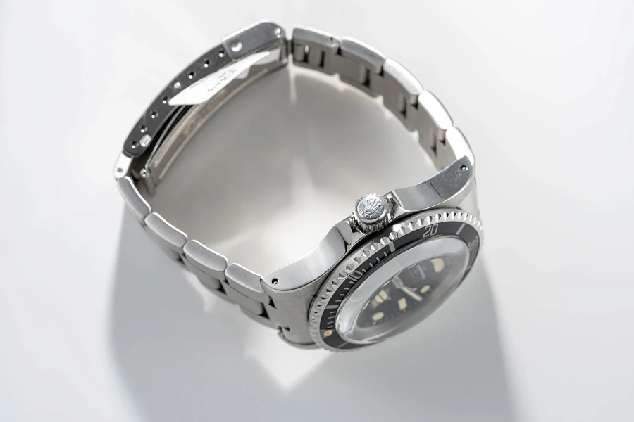 Sea-Dweller 'Double Red' Ref. 1665 in Stainless Steel