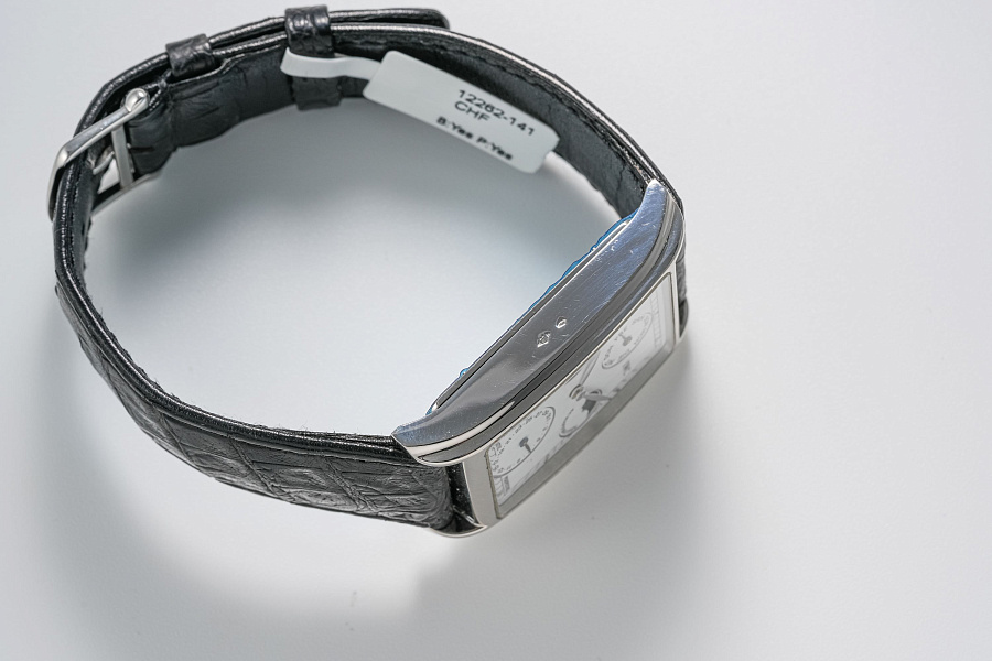 Novecento Perpetual Calendar Ref. IW3545 in Platinum