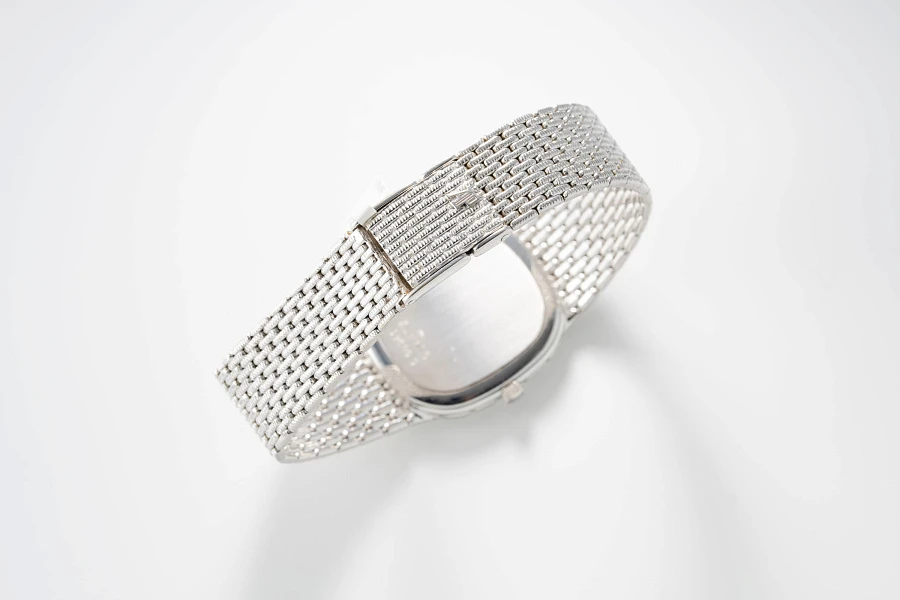 Elliptical Dress Watch in 18k White Gold