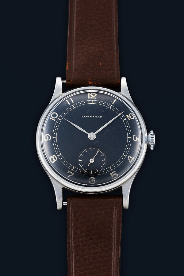 Gilt Dial Dress Watch Ref. 132 in Stainless Steel