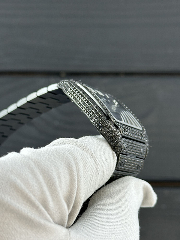 Santos de Cartier Custom Black Diamond-set