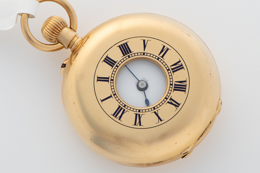 1900s Pocket Watch in 18k Yellow Gold