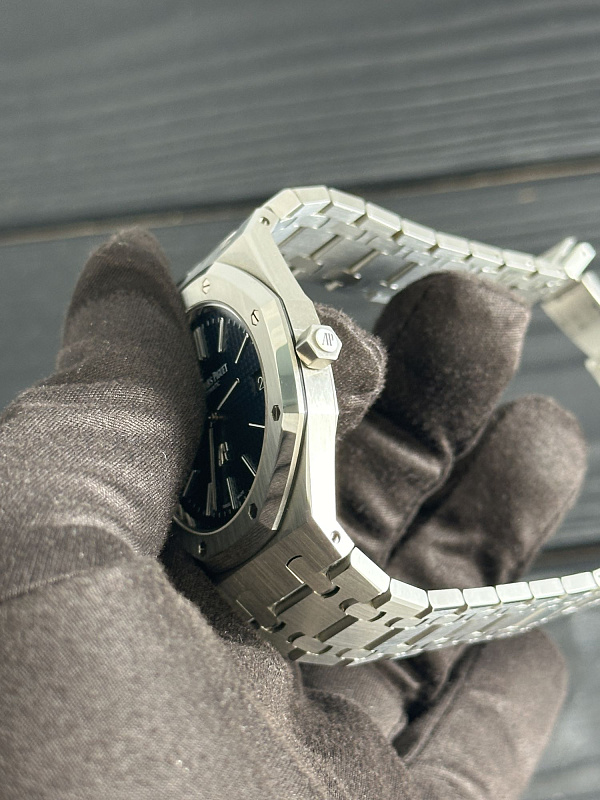 Royal Oak ‘Jumbo’ 15202 Blue Dial