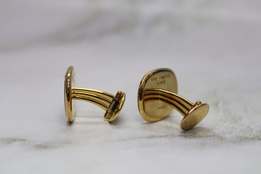Golden Ellipse Cufflinks in 18k Yellow Gold 26.85 g