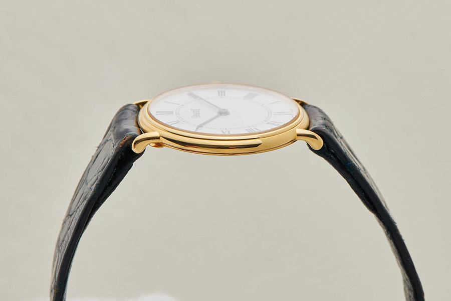 Ladies' Dress Watch 2008 Hand-Wound