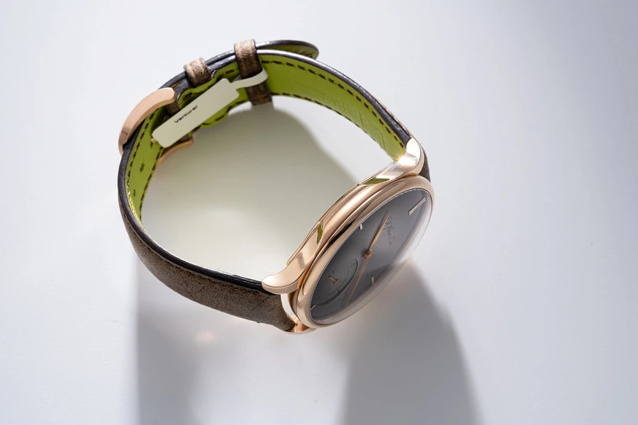 Venturer Ref. 2327-0408 in 18k Rose Gold