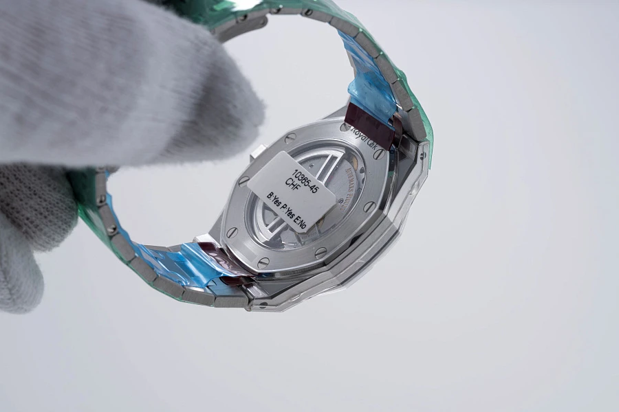 Royal Oak 50th Anniversary Ref. 15551ST in Stainless Steel