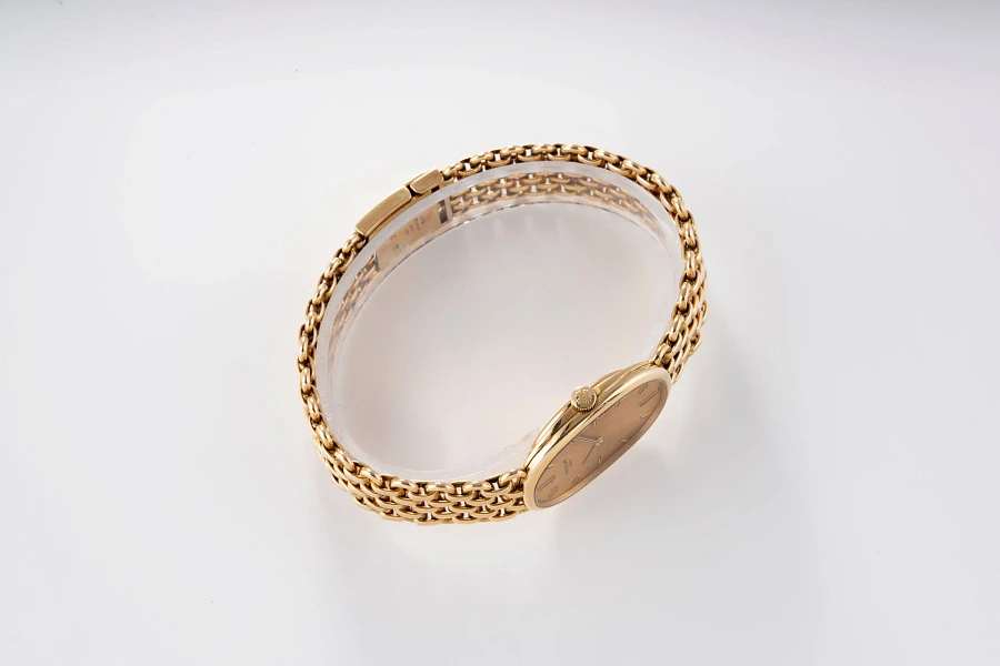 Ellipse Ref. 3848/001 in 18k Yellow Gold