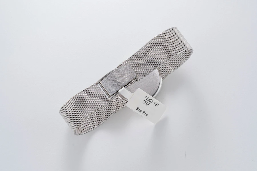 Ladies Watch in 18k White Gold with Diamond Bezel