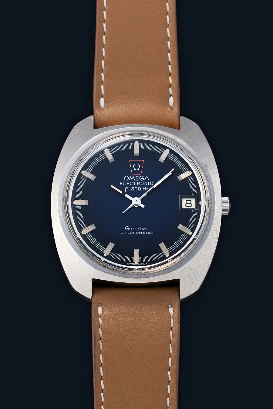 Genève Electronic F300Hz Cushion Case Ref. 198.030 in Stainless Steel