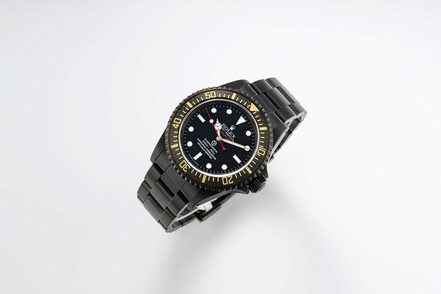 Pro-Hunter Ref. 14060 in DLC-Coated Stainless Steel