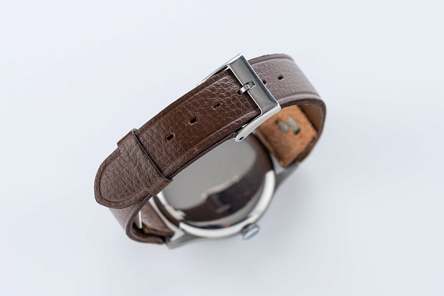 Gilt Dial Dress Watch Ref. 132 in Stainless Steel