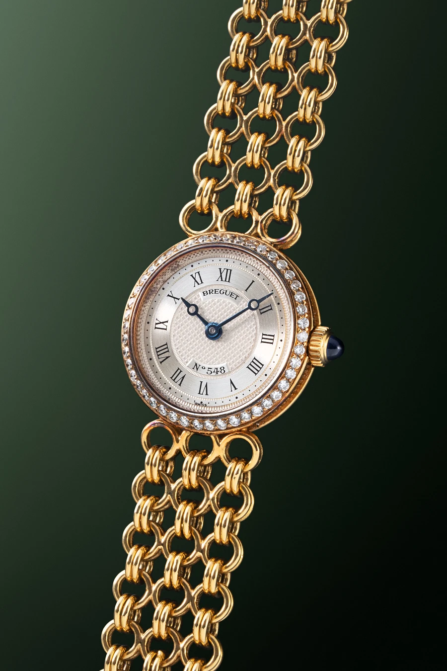 Classique Ladies Watch in 18k Yellow Gold